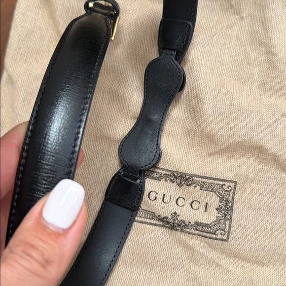 Gucci Black Leather horsbit Belt with Gold Buckle - Picture 6 of 6